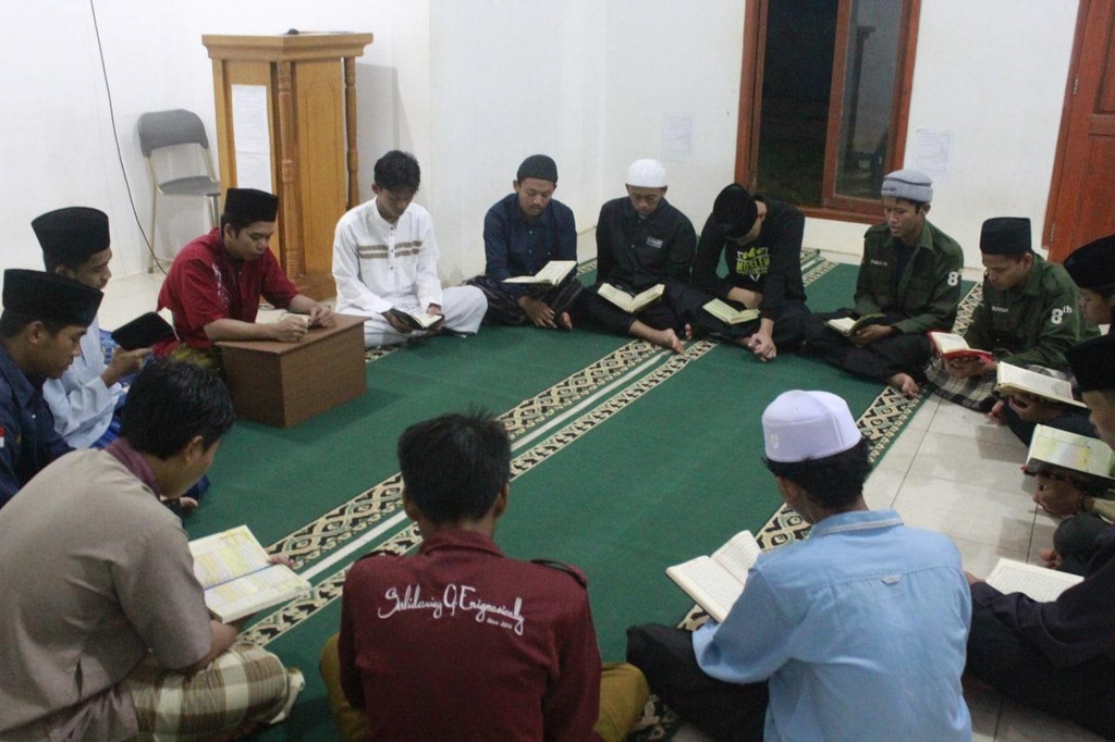 Kegiatan Muroja'ah Hafalan