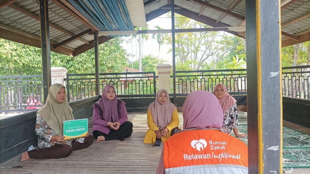 MAJELIS TAKLIM DAN PEMERIKSAAAN KESEHATAN LANSIA
