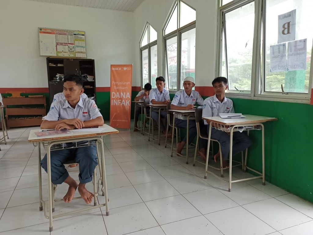 Kegiatan Belajar Mengajar SMK juara Subang