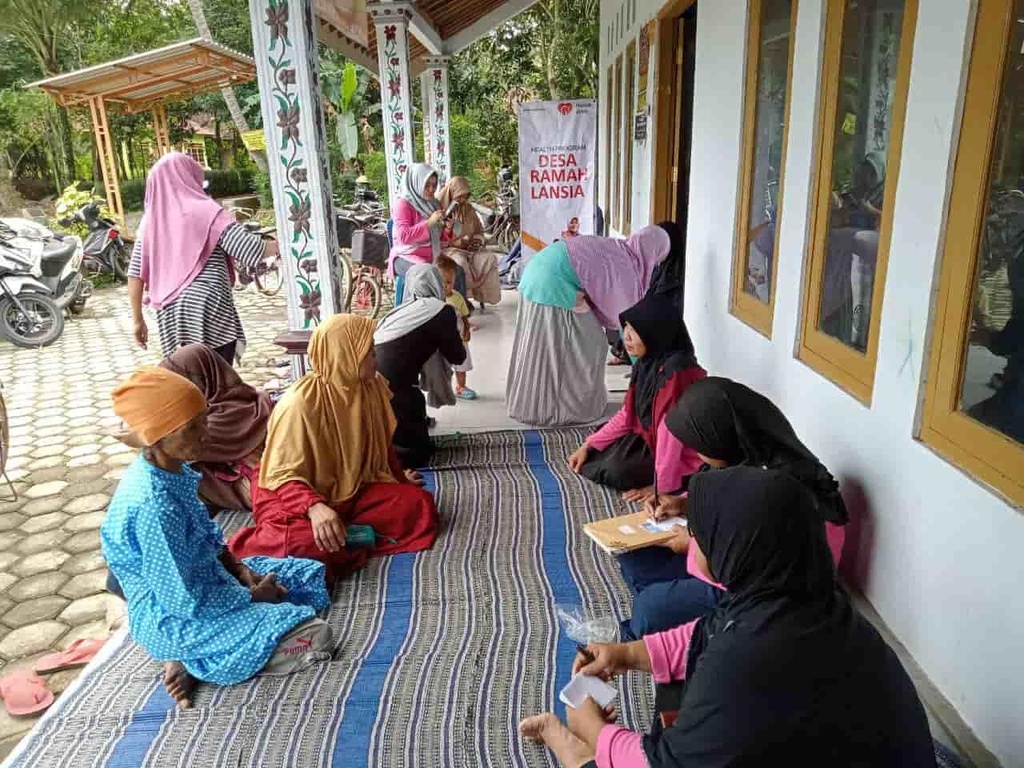 Rumah Zakat bersinergi dengan bidan Desa