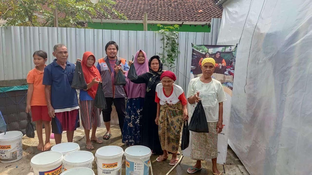 Panen Lele Hasil Dari Pengelolaan Limbah Organik.
