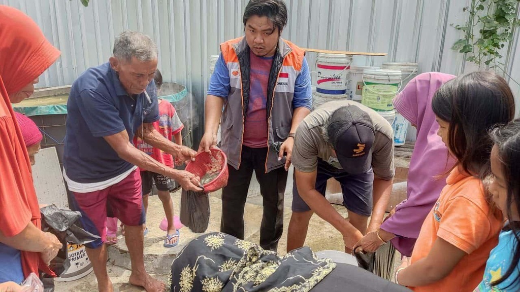 Panen Lele Hasil Dari Pengelolaan Limbah Organik.