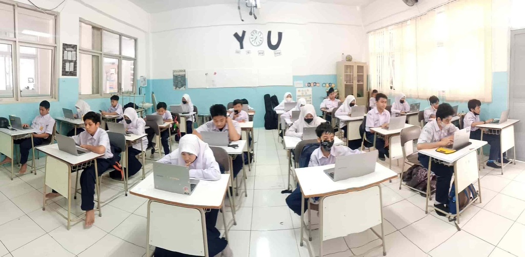 PTS Pertama sebagai siswa SMP Juara Bandung